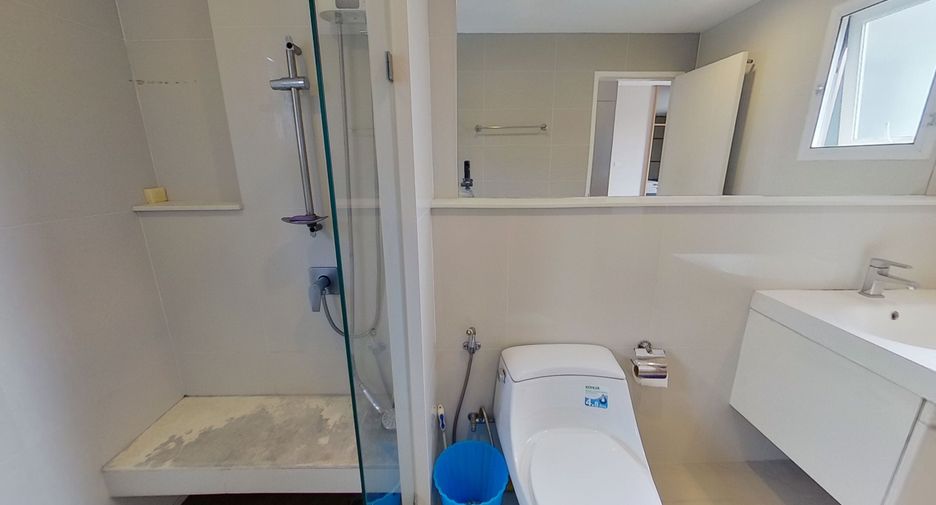 For sale 4 bedrooms house in Bang Na, Bangkok