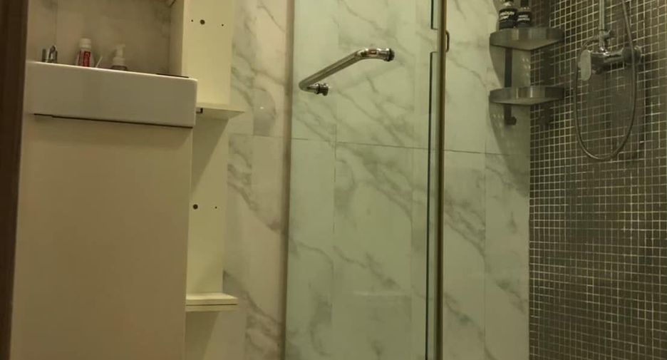 Wohnung zum Kauf und zur Miete mit Studio in Sathon, Bangkok