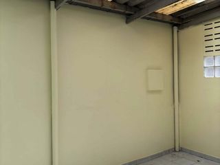 Casa adosada en venta de 4 habitaciones en Phra Khanong, Bangkok