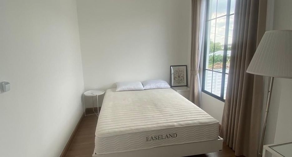 For sale and for rent 3 bedrooms townhouse in Saphan Sung, Bangkok