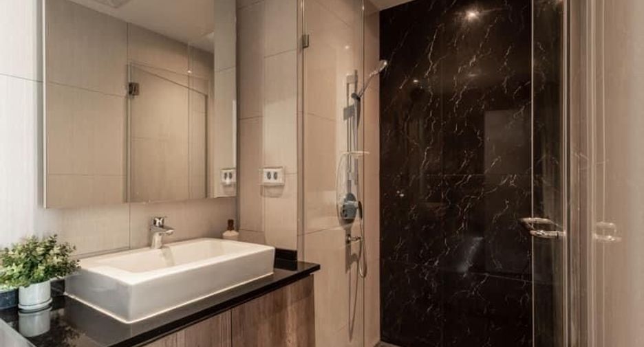 For sale and for rent 3 bedrooms condo in Phra Khanong, Bangkok