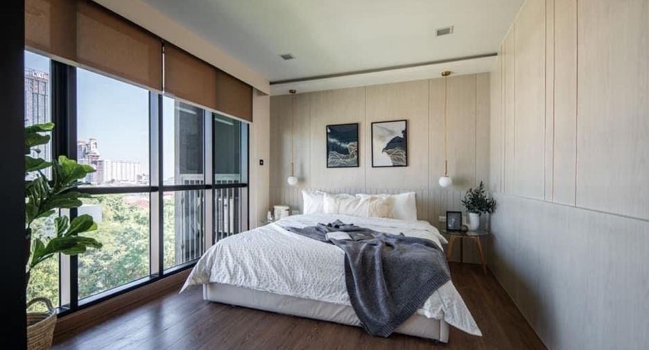 For sale and for rent 3 bedrooms condo in Phra Khanong, Bangkok
