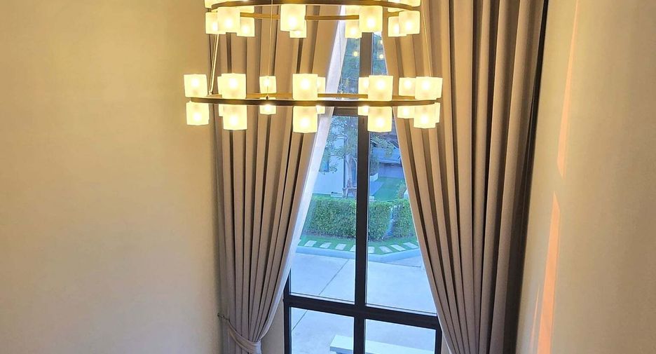 For sale and for rent 4 bedrooms house in Bang Phli, Samut Prakan