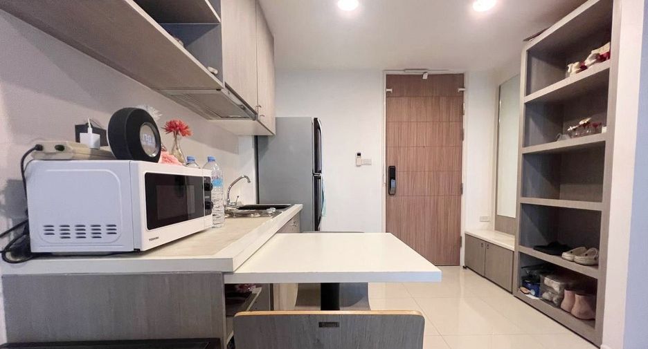 For sale and for rent 2 bedrooms condo in Phra Khanong, Bangkok