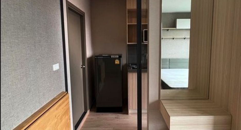 For sale studio condo in Bang Na, Bangkok