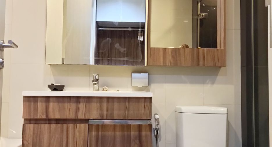 For sale 1 bed condo in Watthana, Bangkok