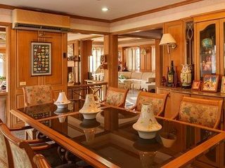 For sale 4 bedrooms house in Thawi Watthana, Bangkok