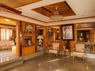 For sale 4 bedrooms house in Thawi Watthana, Bangkok