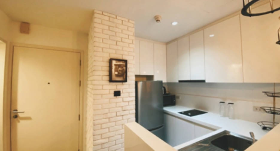 For sale 1 bed condo in Ratchathewi, Bangkok