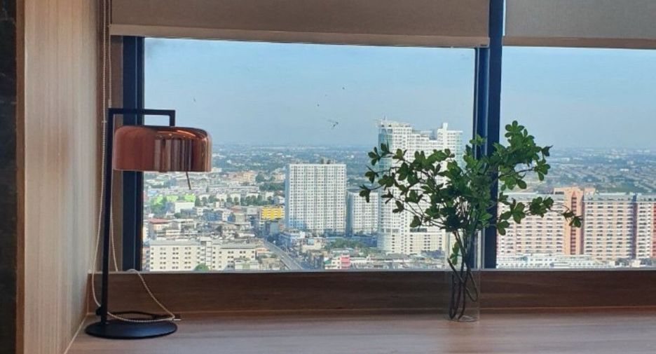 出售 1 卧室 公寓 在 Bang Kapi, 曼谷