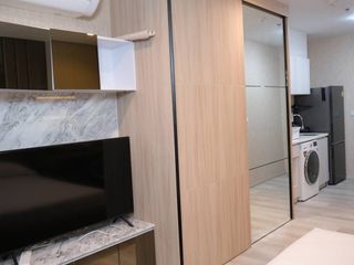 For sale and for rent studio condo in Pathum Wan, Bangkok