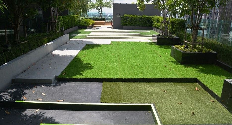 For sale 1 Beds condo in Khlong Toei, Bangkok