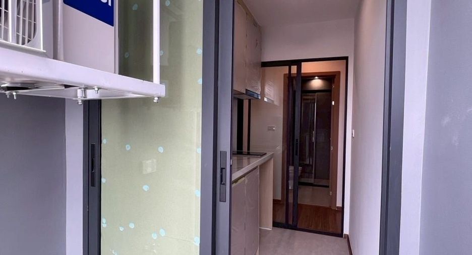 For sale 1 bed condo in Bang Kapi, Bangkok