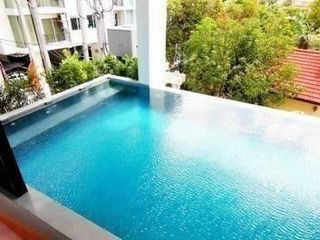 For sale 1 bed condo in Huai Khwang, Bangkok