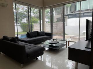 For sale 5 bedrooms house in Don Mueang, Bangkok