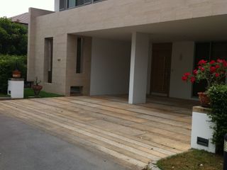 For sale 5 bedrooms house in Don Mueang, Bangkok
