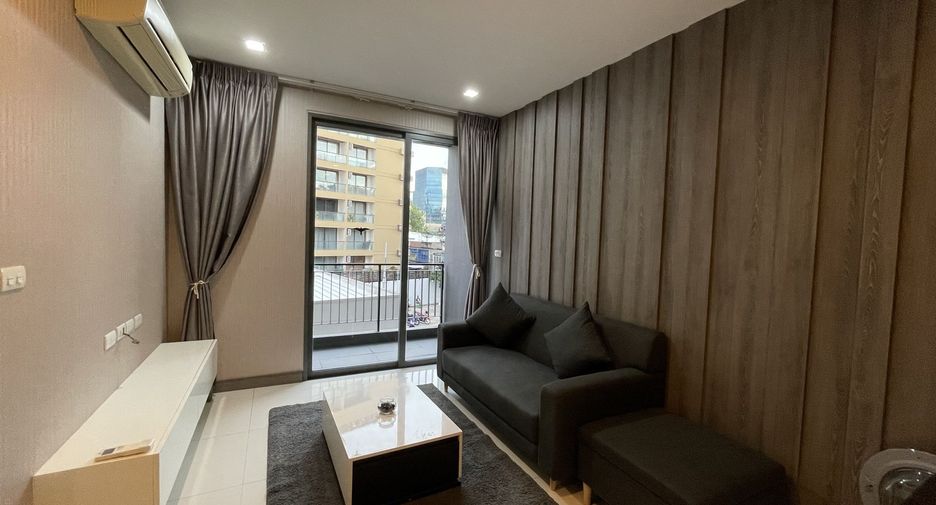 Condo en venta de 1 habitaciones en Khlong Toei, Bangkok