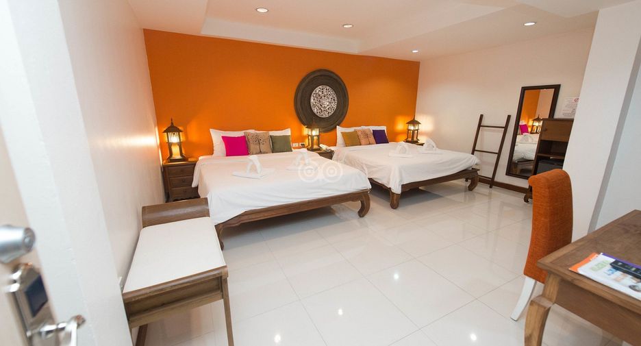 For sale 20 bedrooms hotel in Bang Rak, Bangkok