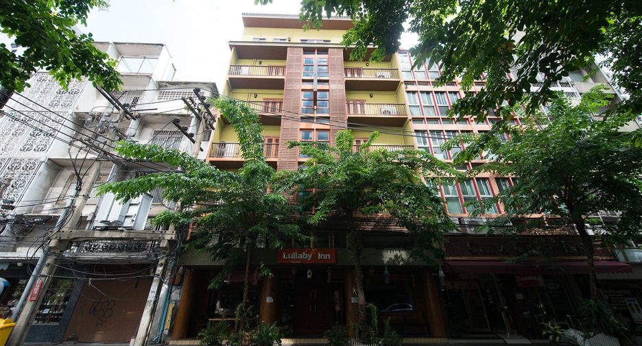 For sale 20 bedrooms hotel in Bang Rak, Bangkok