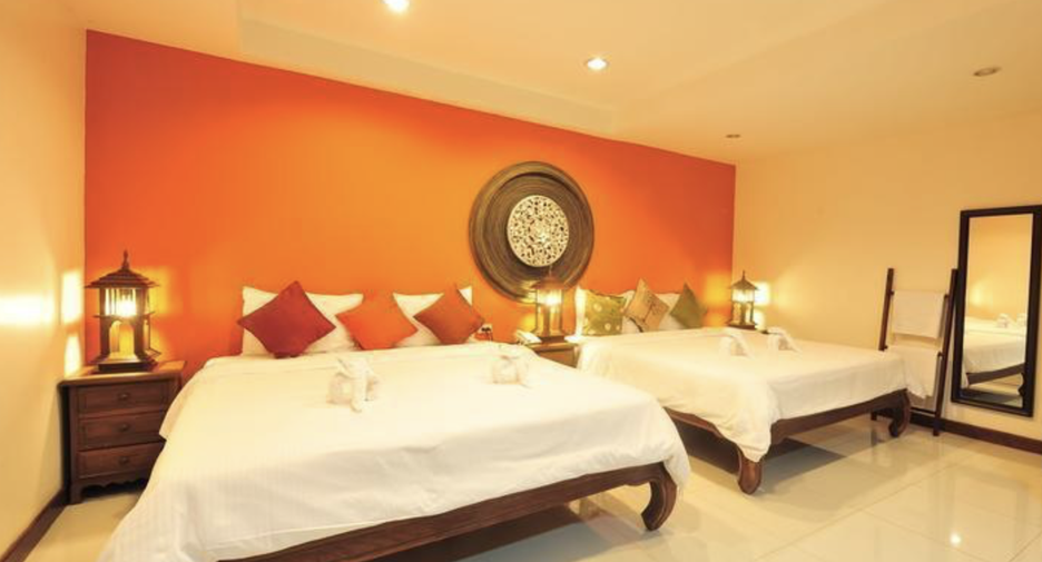 For sale 20 bedrooms hotel in Bang Rak, Bangkok