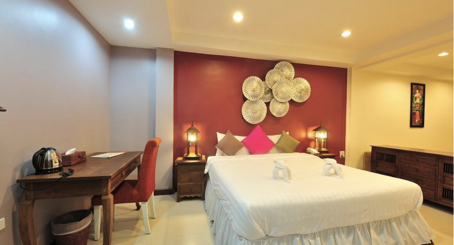 For sale 20 bedrooms hotel in Bang Rak, Bangkok
