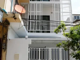 For sale 2 bedrooms townhouse in Bang Na, Bangkok