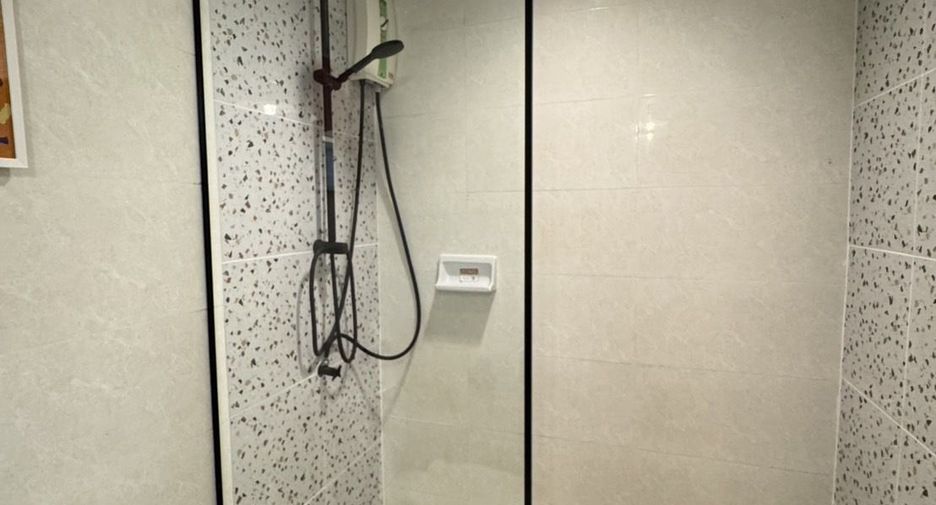 For sale 1 bed condo in Huai Khwang, Bangkok
