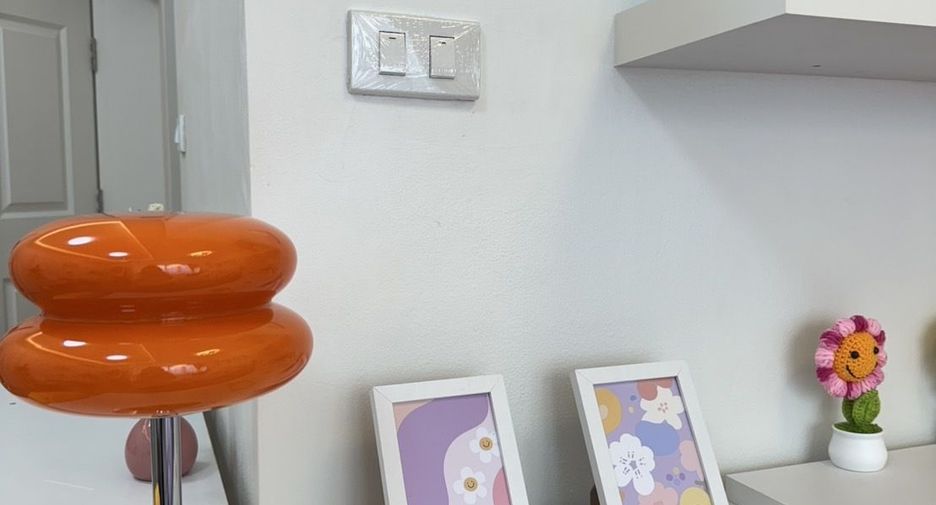 For sale 1 bed condo in Huai Khwang, Bangkok