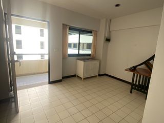 À vendre 1 chambre condo à Bang Kapi, Bangkok