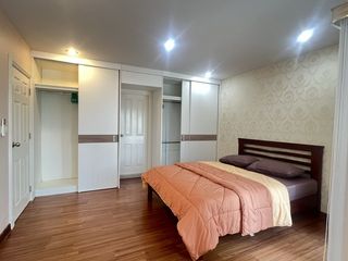 For sale 1 bed condo in Khan Na Yao, Bangkok