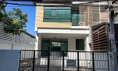 For sale and for rent 3 bedrooms townhouse in Bang Kho Laem, Bangkok