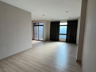 出售 和 出租 3 卧室 联排别墅 在 Bang Kho Laem, 曼谷