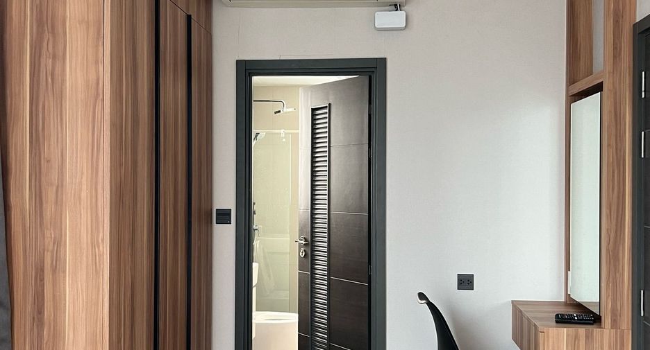 For sale 2 bedrooms condo in Bang Phlat, Bangkok