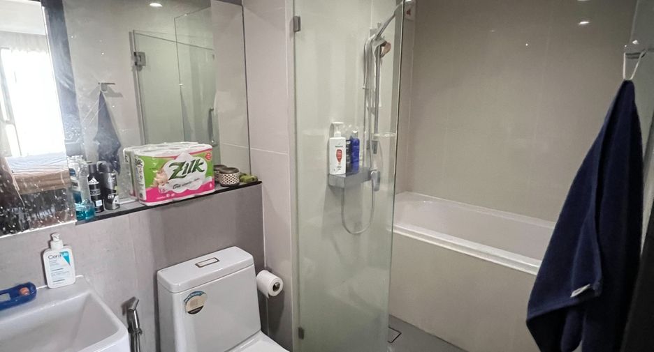 For sale and for rent 2 bedrooms condo in Mueang Samut Prakan, Samut Prakan