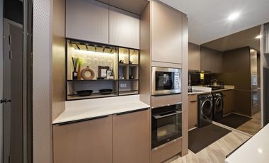 Condo en venta de 3 habitaciones en Bang Na, Bangkok