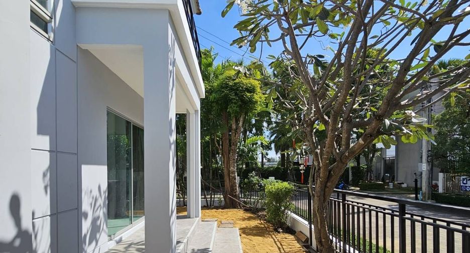 ขาย และ ให้เช่า 3 ห้องนอน บ้านเดี่ยว ใน คันนายาว, กรุงเทพฯ