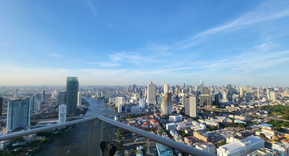 Condo en venta y en alquiler de 3 habitaciones en Bang Kho Laem, Bangkok