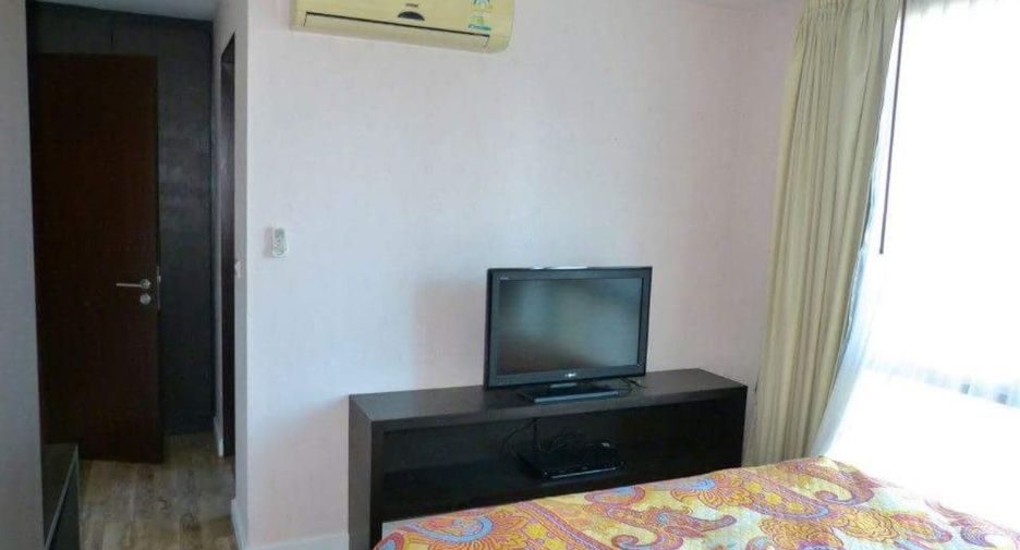 For sale 2 bedrooms condo in Watthana, Bangkok