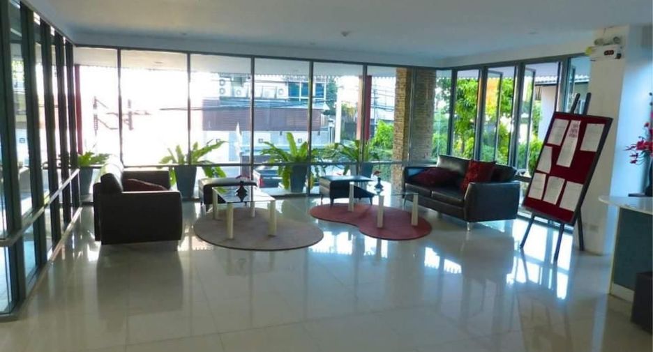 For sale 2 bedrooms condo in Watthana, Bangkok