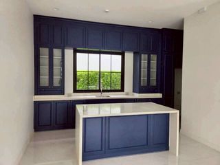 For sale 5 bedrooms house in Bang Khen, Bangkok