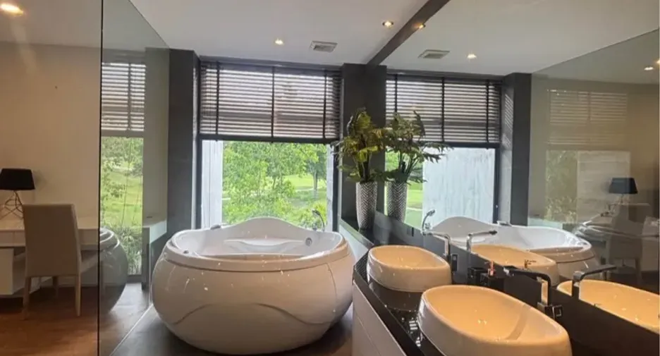 Villa en alquiler de 4 habitaciones en Cha Am, Phetchaburi