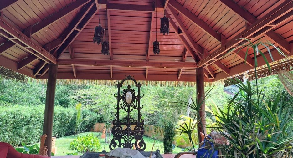 For sale 5 bedrooms villa in Ko Samui, Surat Thani