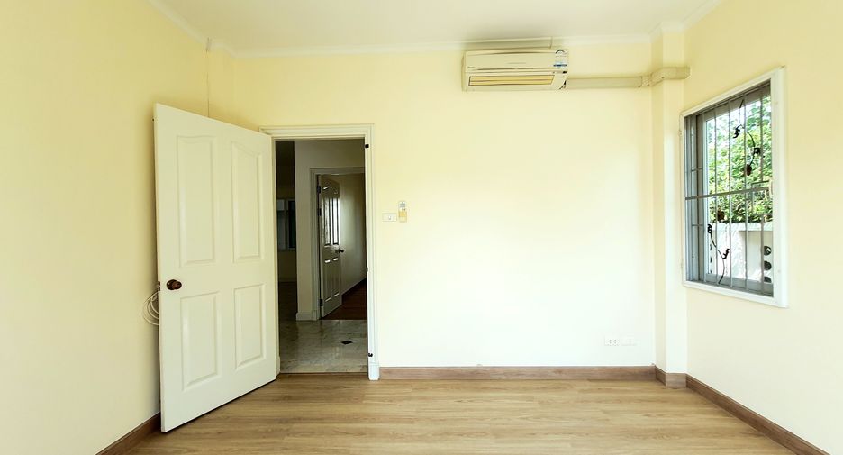 For sale 3 bedrooms house in San Sai, Chiang Mai