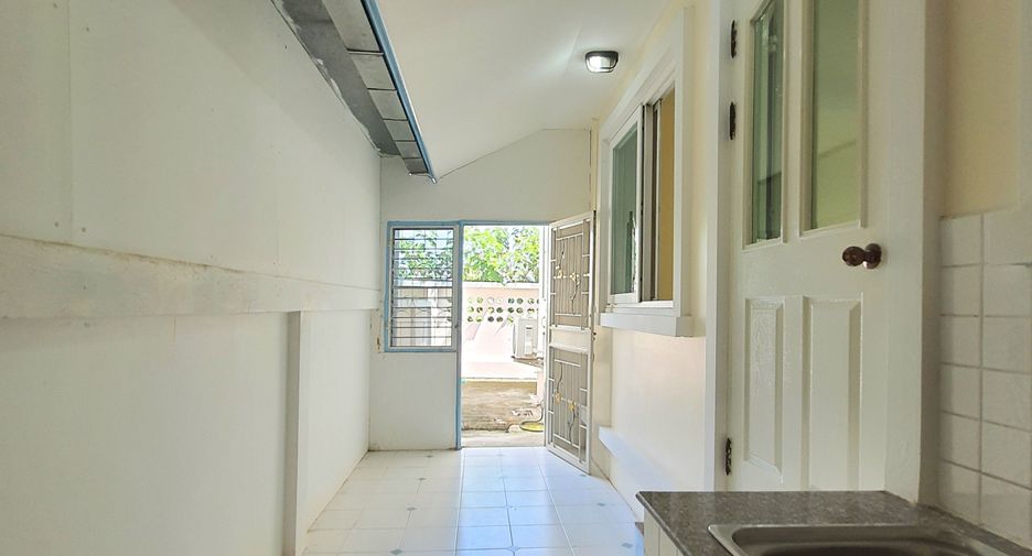 For sale 3 bedrooms house in San Sai, Chiang Mai