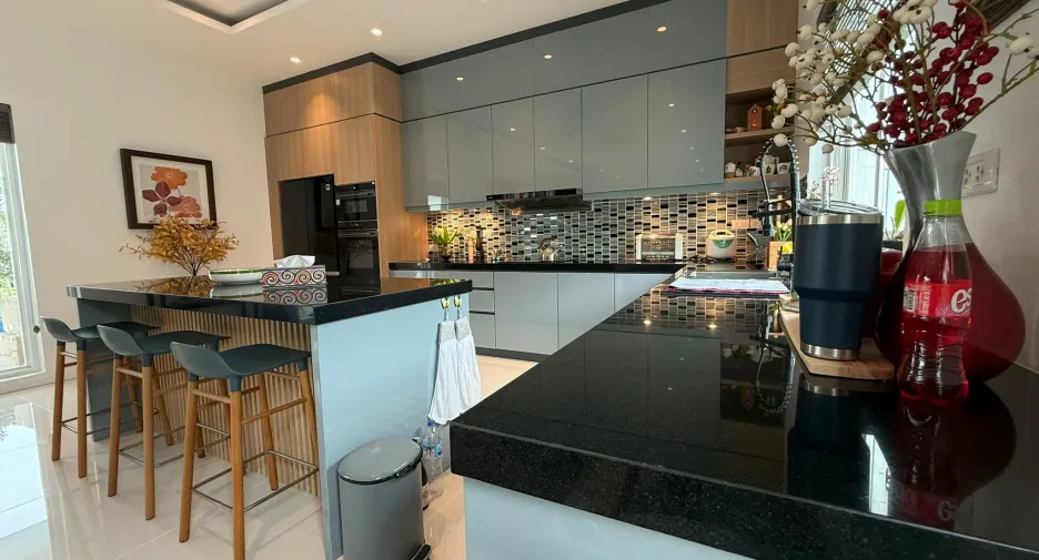 For sale 3 bedrooms villa in Hua Hin, Prachuap Khiri Khan