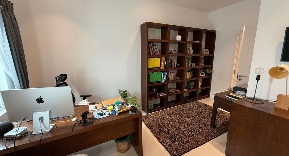 For sale 3 bedrooms villa in Hua Hin, Prachuap Khiri Khan