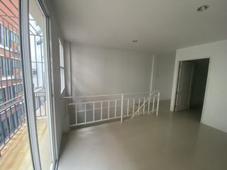 出租 5 卧室 商业空间 在 Bang Lamung, Chon Buri