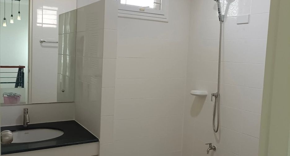 For rent 3 ベッドルーム house in Mueang Chiang Mai, Chiang Mai