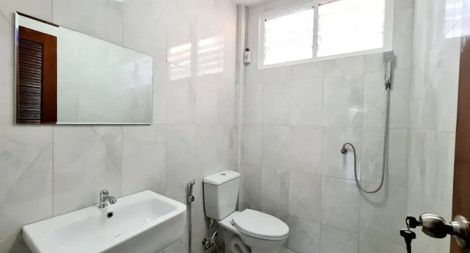 For sale 3 bedrooms townhouse in San Sai, Chiang Mai