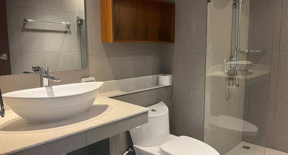 For sale 3 bedrooms condo in Mueang Chiang Mai, Chiang Mai